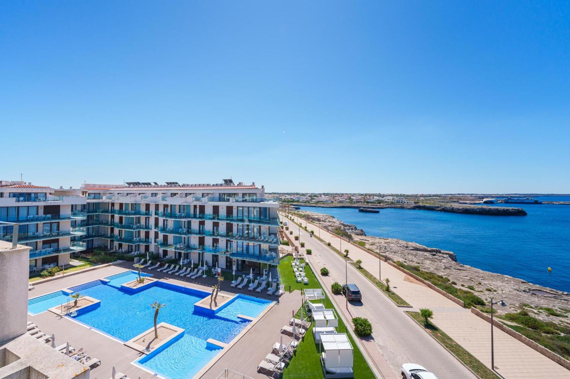 Ferrer Skyline Apart-hotel 4*