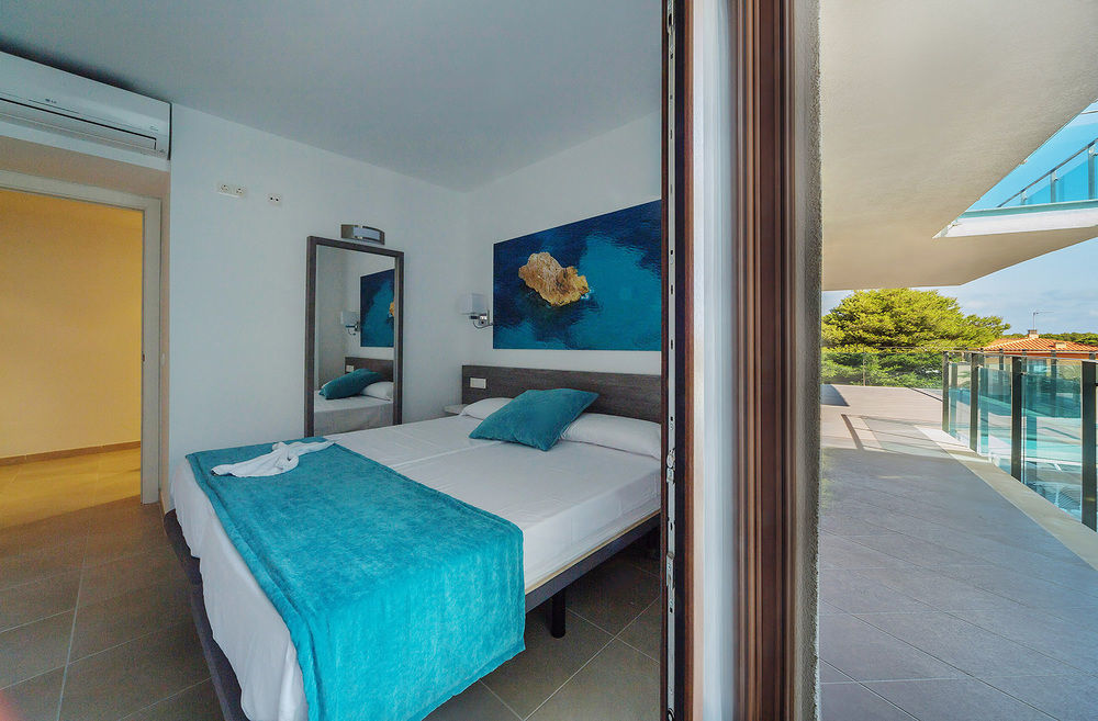 Apart-hotel Ferrer Skyline